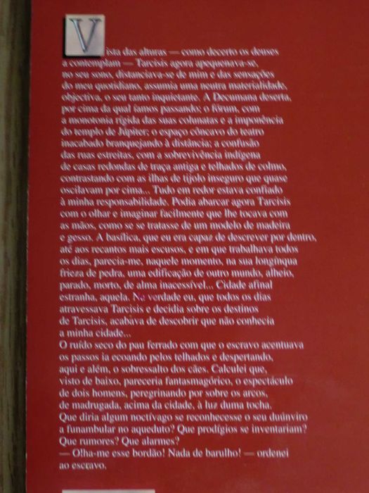 Um Deus Passeando pela Brisa da Tarde
de Mário de Carvalho