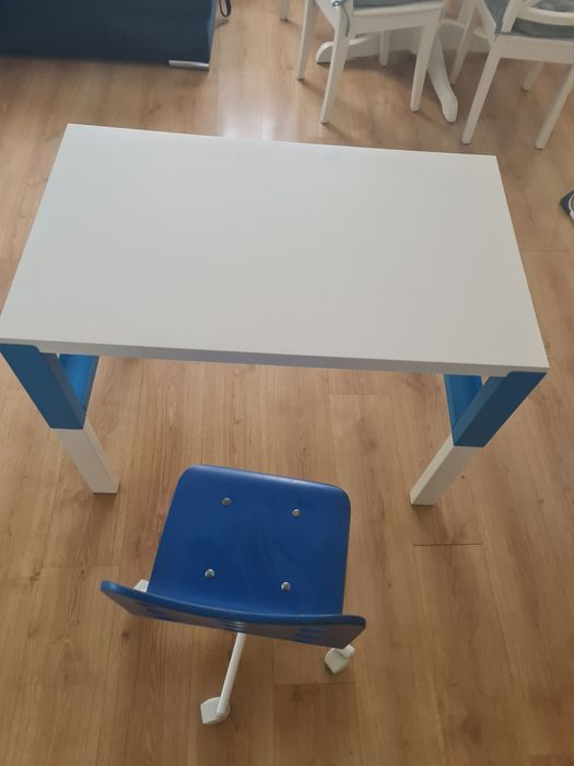 Krzesełko i stolik Ikea 220zl