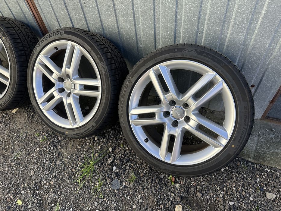 Koła zimowe Audi 5x112 255/40/19 ET45 oryginały