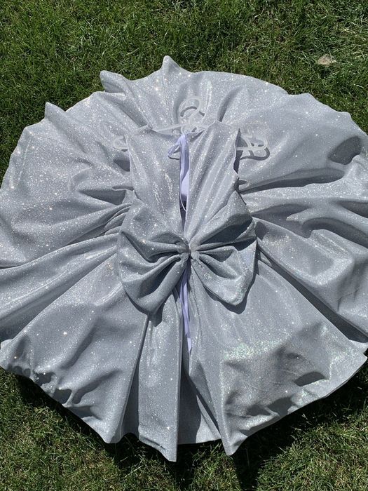 Платье на девочку 4-5 лет пышное блестящее  нарядное платье Эльзы