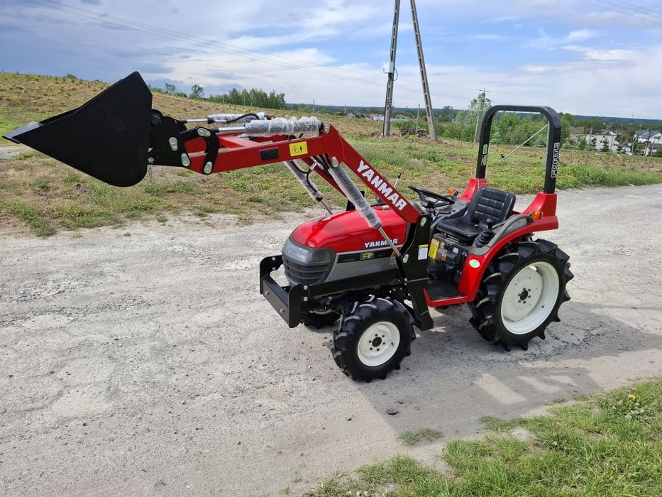 Traktorek japoński 4x4 Yanmar AF 18 z turem piękny stan wspomaganie rewers
