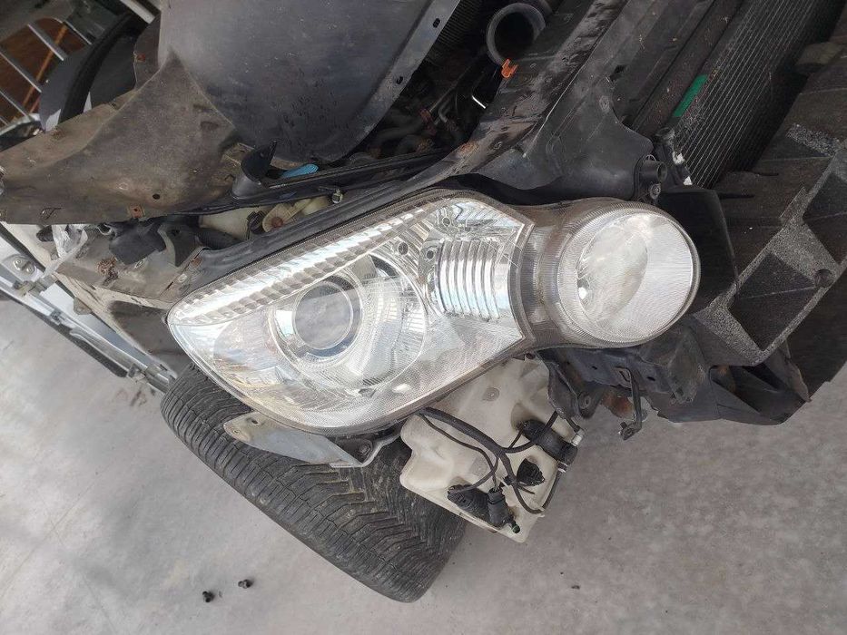 Фара передняя  Skoda Yeti Шкода еті фари розборка