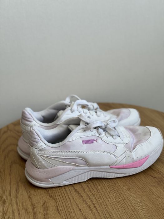 Кросівки Puma жіночі