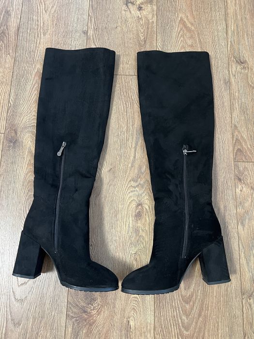 Сапоги з натуральної замші , жодних дефектів