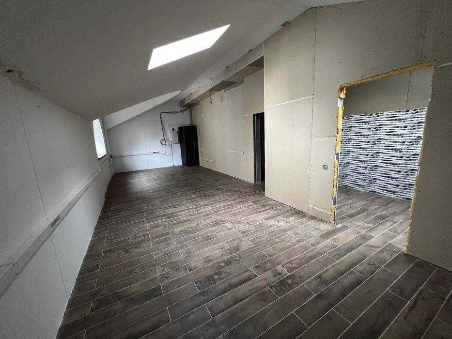 Окремо стояча клініка з обладнанням і технікою, 2500м, Дарницький р-н