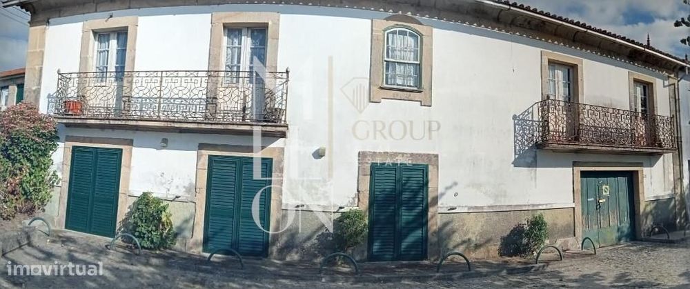 Casa Centenária em Monção - Viva a Tradição e a Tranquilidade da Aldei