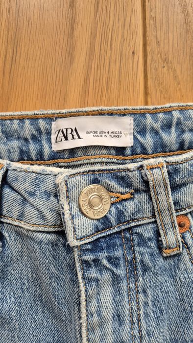 Zara spodnie jeansowe jeansy 36