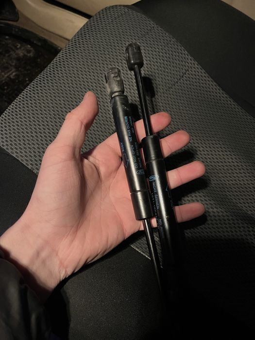 Амортизатор капота форд мондео 3