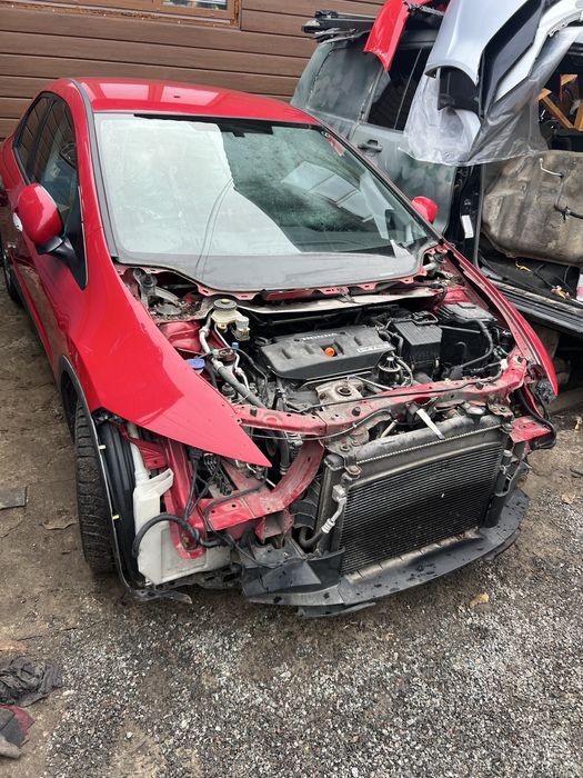 honda civic 5d разборка, накладки,пластик, зомок, стеклоподъемник, бак