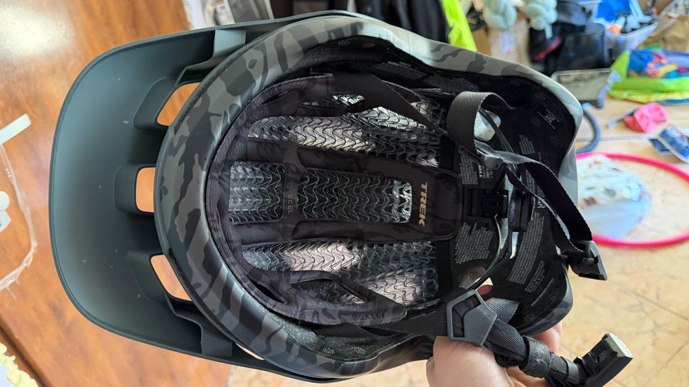 Kask rowerowy TREK Rally WaveCel Keswick/Black Fidlock