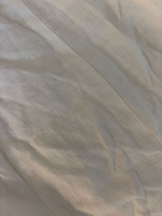 Spódnica biała rozkloszowana midi