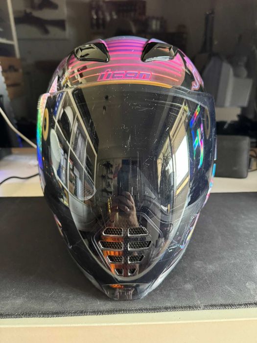 Capacete Icon Airflite Synthwave