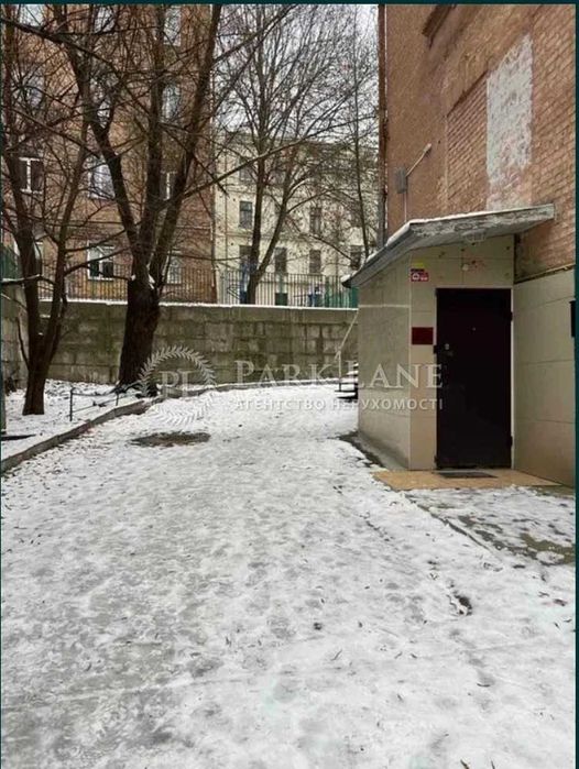 Без Комісії Продаж приміщення Ярославів Вал 21-Д