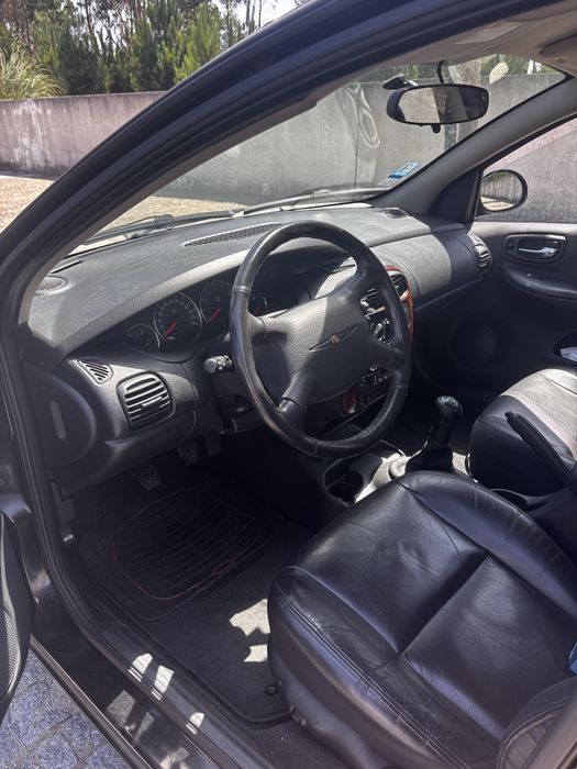 Chrysler Neon lx 2004