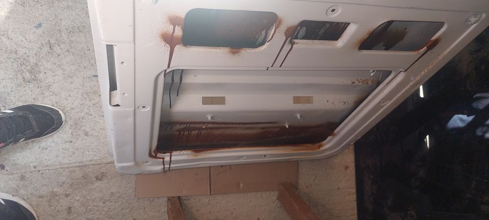 Дверка задня mercedes sprinter