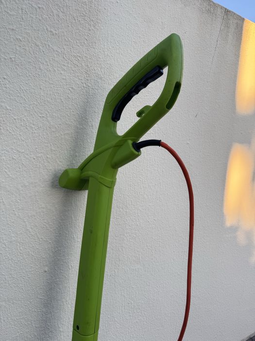 Aparador de relva elétrico Vito Garden AC250W NEGOCIÁVEL