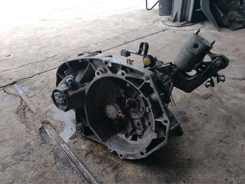 Коробка перемикання передач КПП Volkswagen Transporter Т4 2.5 75 кв.