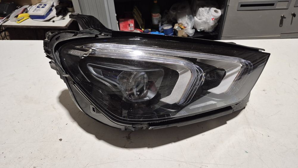 Lampa przednia multibeam Mercedes GLE A167.906.1700