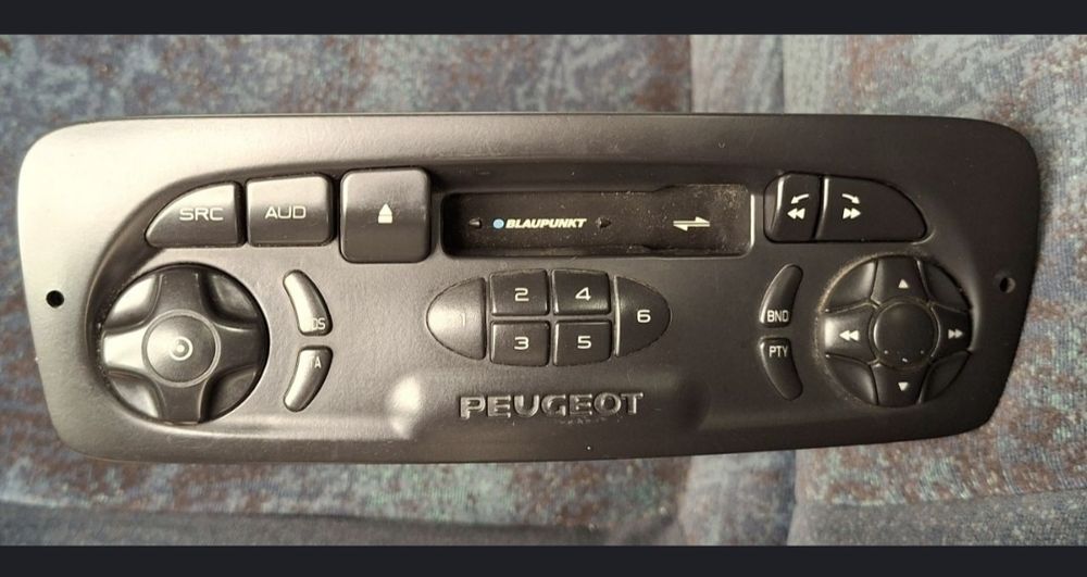 Radio peugeot 206 com codigo