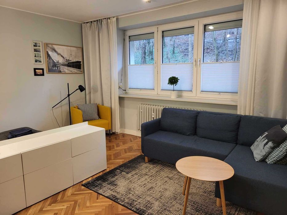 Klimatyczne mieszkanie 35,22m2 w centrum Gdyni, morze 7 minut, cisza.