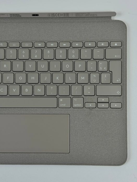 Чохол-клавіатура для планшета Logitech Combo Touch для iPad Pro 12.9