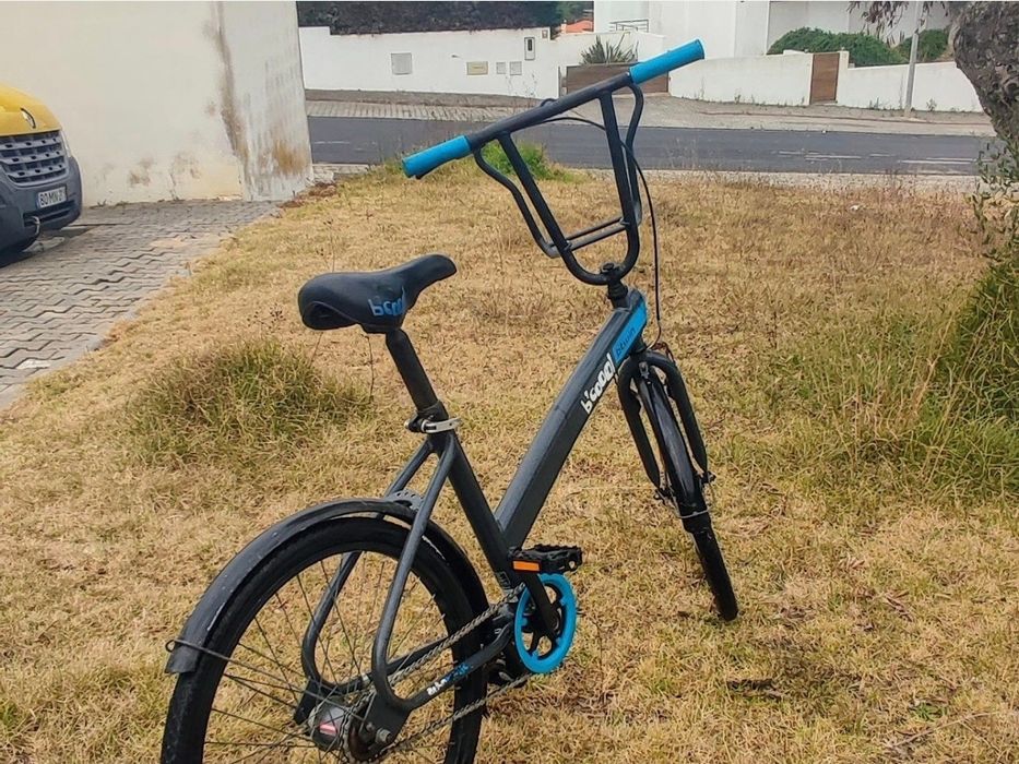 Bicicleta B' Cool da Decathlon. 3 velocidades (automáticas)