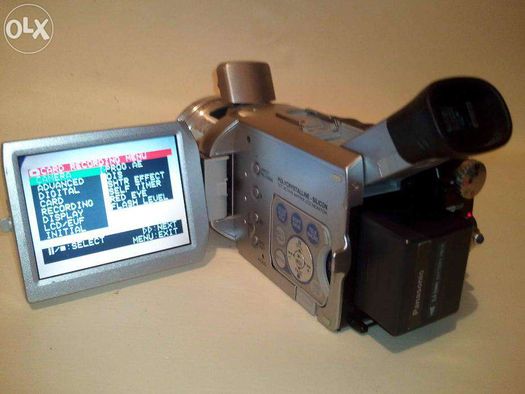 Полупрофессиональная видеокамера Panasonic NV-GS400GC: 4 300 грн ...