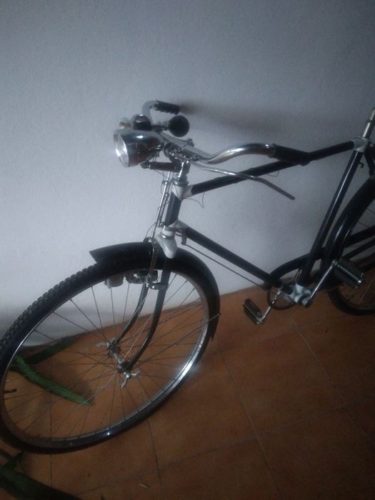 Pasteleira toda restaurada