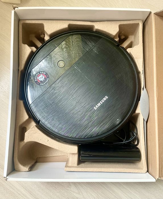 Робот пилосос Samsung POWERbot-E 5000