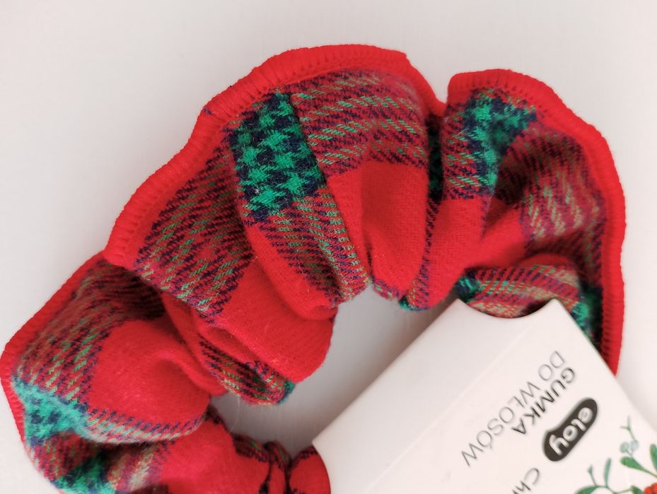 gumka do włosów scrunchie w kratę czerwono zielona
