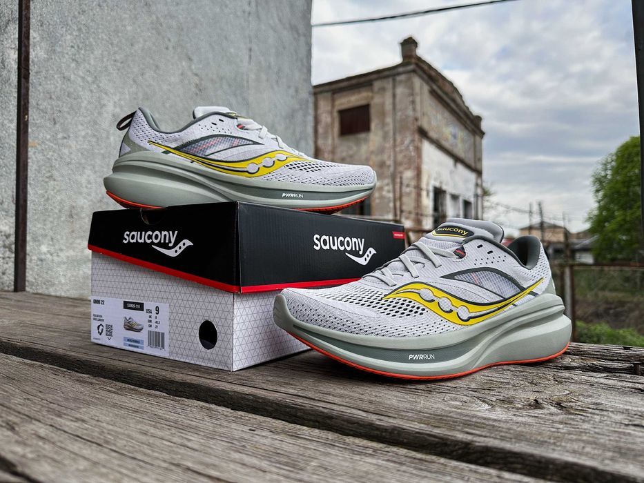 Мужские кроссовки для бега Saucony OMNI 22 S20926-110 серые Оригинал