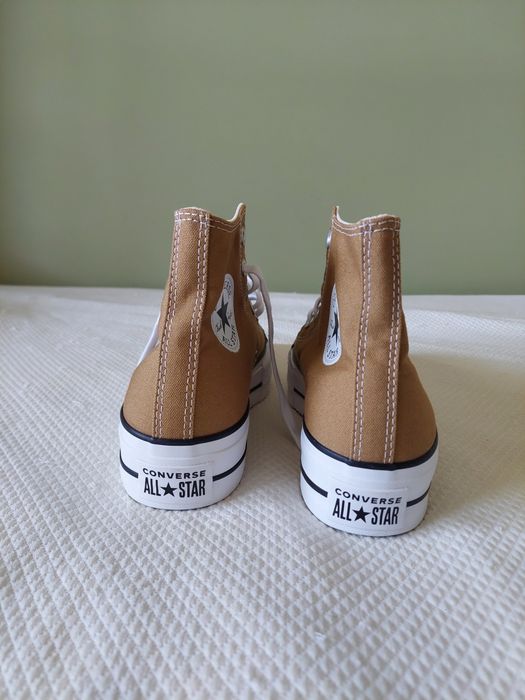Chuck Taylor All Star Lift Platform Castanhos