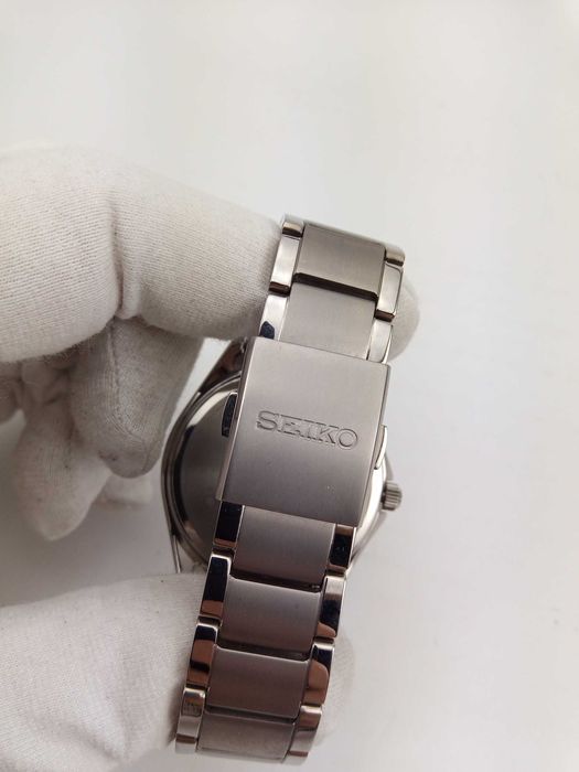 Японские часы Seiko Solar SBTM287 титан, радиоконтроль, сапфир, мировое время, Japan made