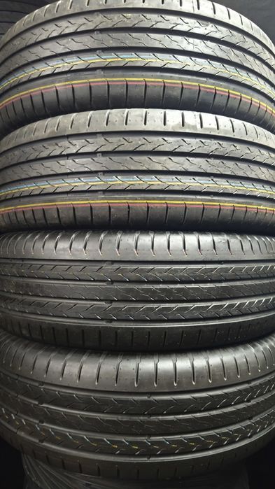 Pneus 215/60/18 continental