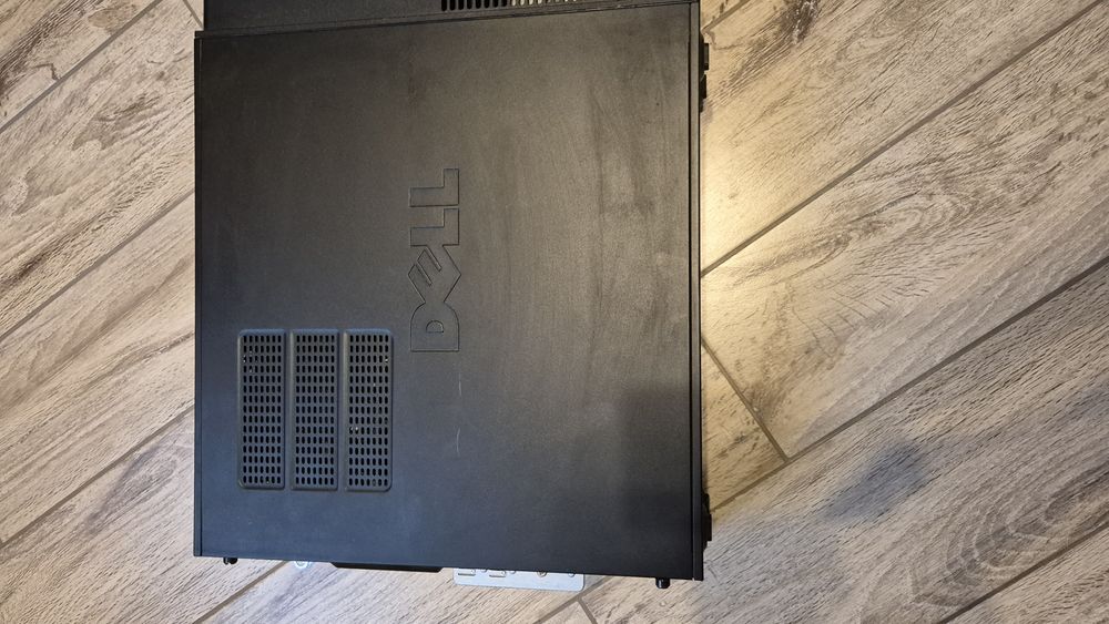 Komputer Dell Vostro 220s bez dysku