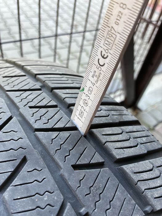 Opony zimowe 215/65 R16