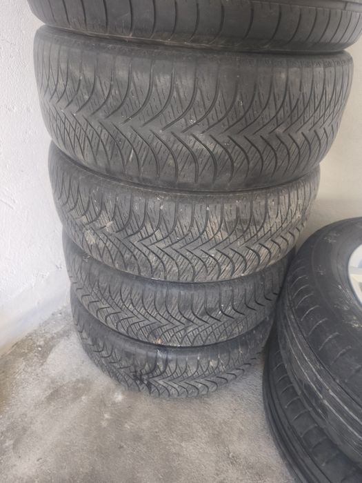 3xkomplety opon zimowe, wielosezonowe 15, 16 + kołpaki