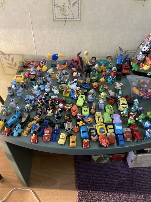 Игрушки киндер сюрприз