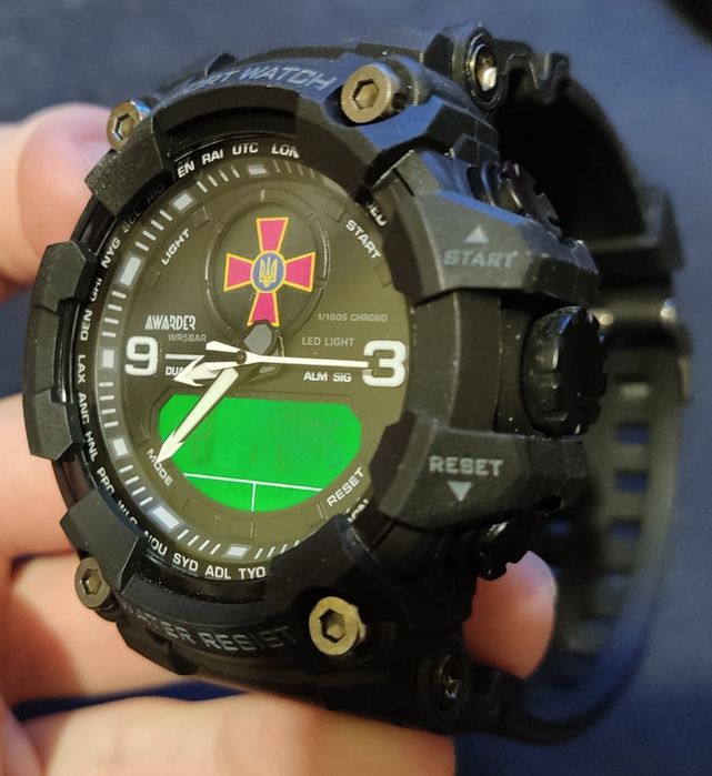 Часи Awarder 001. Наручні кварцеві часи.