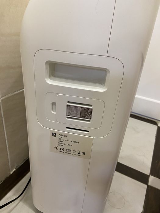 Продам Зволужувач і Очищувач повітря Philips AC5659/10