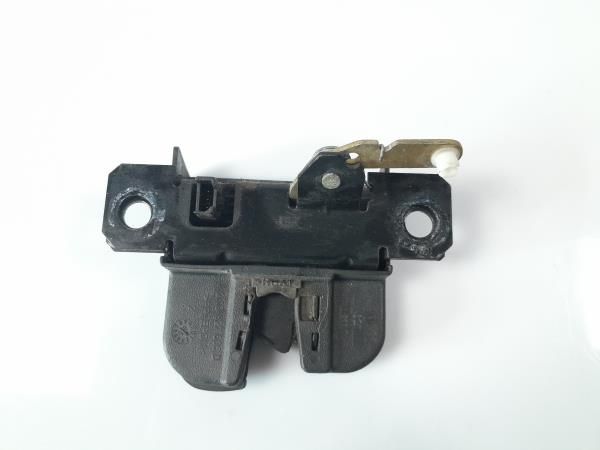 Fechadura / fecho da mala VOLKSWAGEN Caddy III (2K, 2C)