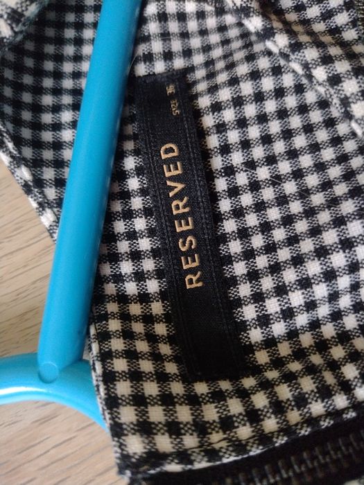 Reserved sukienka w kwiaty w kratkę 36