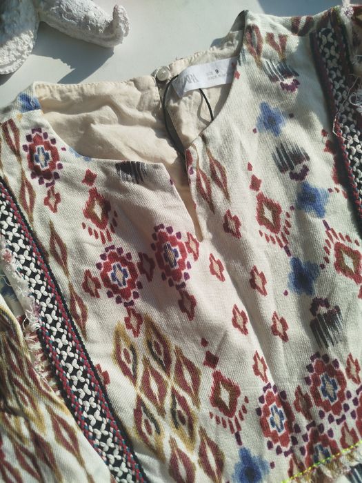 Сукня Zara Kids в етно-стилі / з вишивкою (розмір 9 / 134 см)