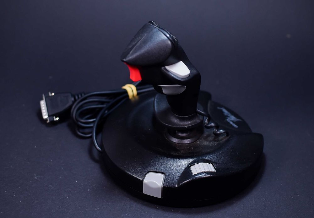 Ogłoszenie Prywatne: Gravis G10171B Blackhawk Digital Joystick
