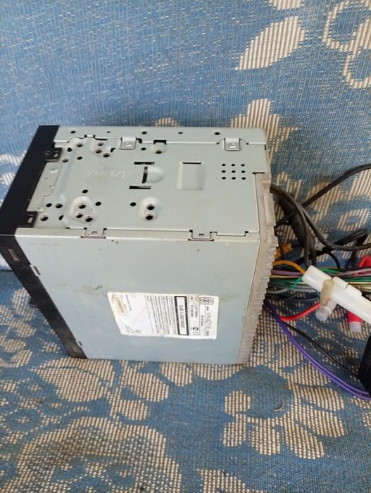 Мультимедіа центр автомагнітола clarion vx 401e