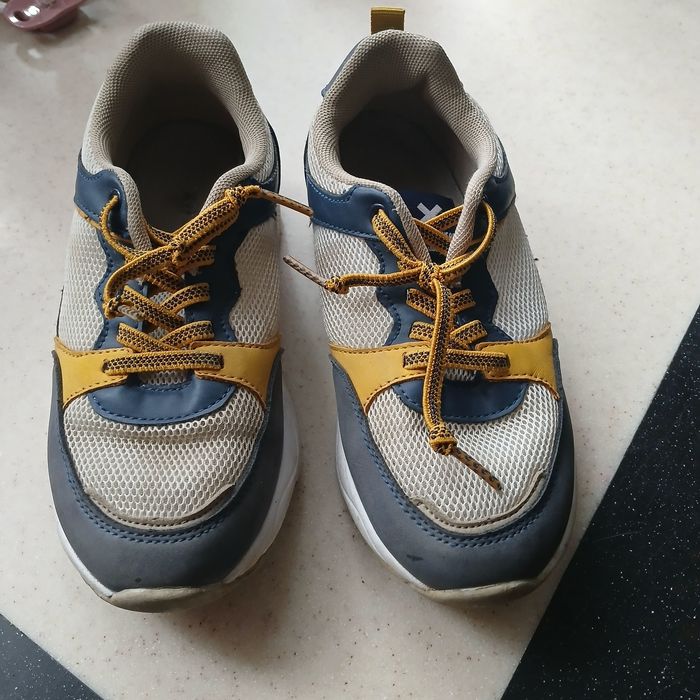 Adidasy chłopięce 31