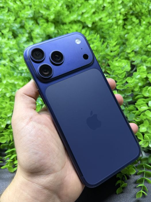 iPhone 17 Pro Max, 256gb, Blue (Neverlock) Айфон 17 Про Макс #1061