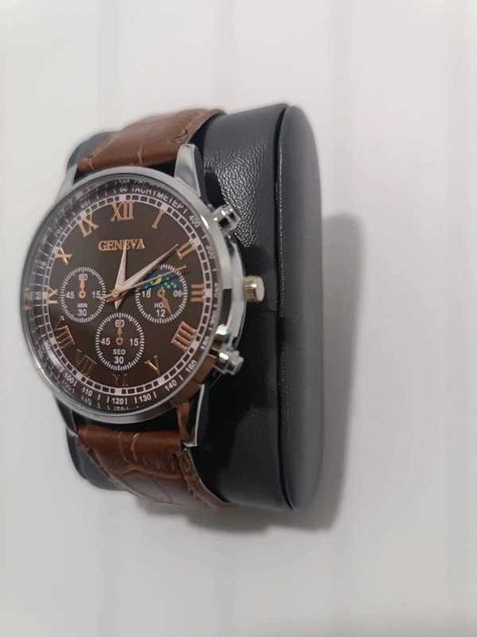 GENEWA męski zegarek kwarcowy – elegancja i sport