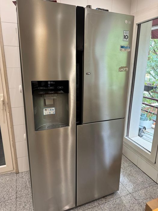 Frigorífico LG luxo.