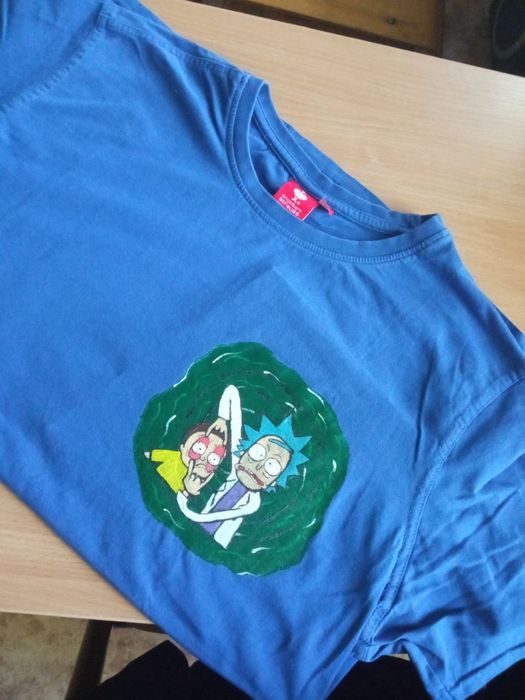 Футболка с «Рикки и Морти»